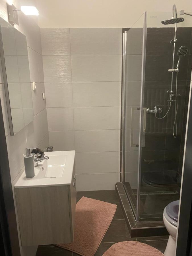 Gabrielle Apartman Hajdúszoboszló Exterior foto