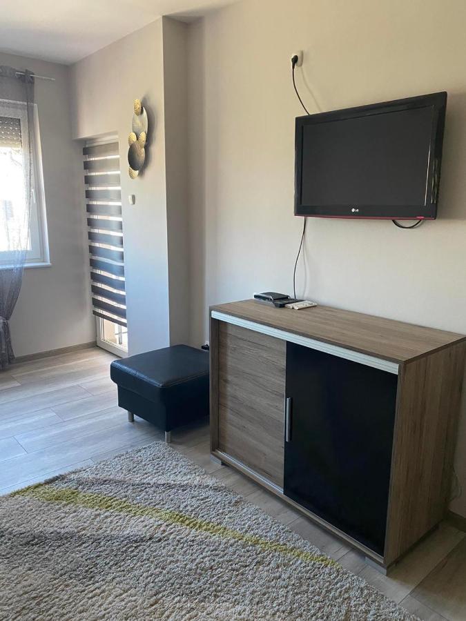 Gabrielle Apartman Hajdúszoboszló Exterior foto